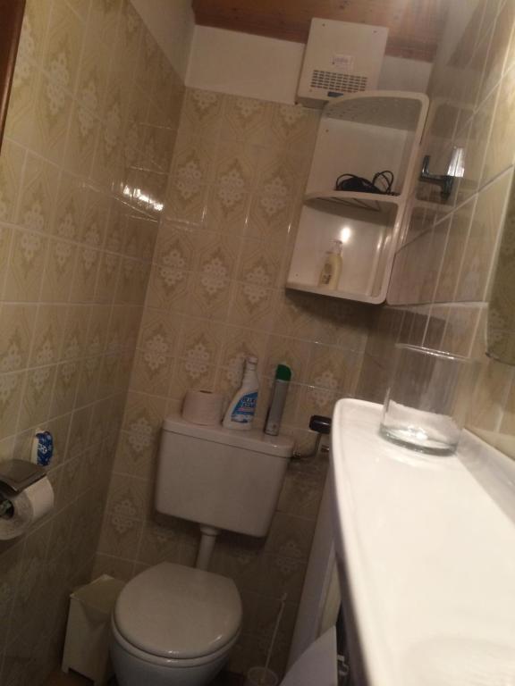 Koupelna v ubytování Gästehaus Lackner Zimmer