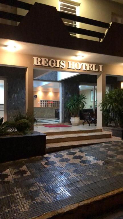  Regis Hotel I