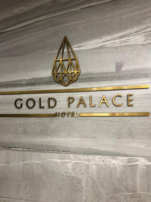 Certifikát, hodnocení, plakát nebo jiný dokument vystavený v ubytování Gold Palace Hotel