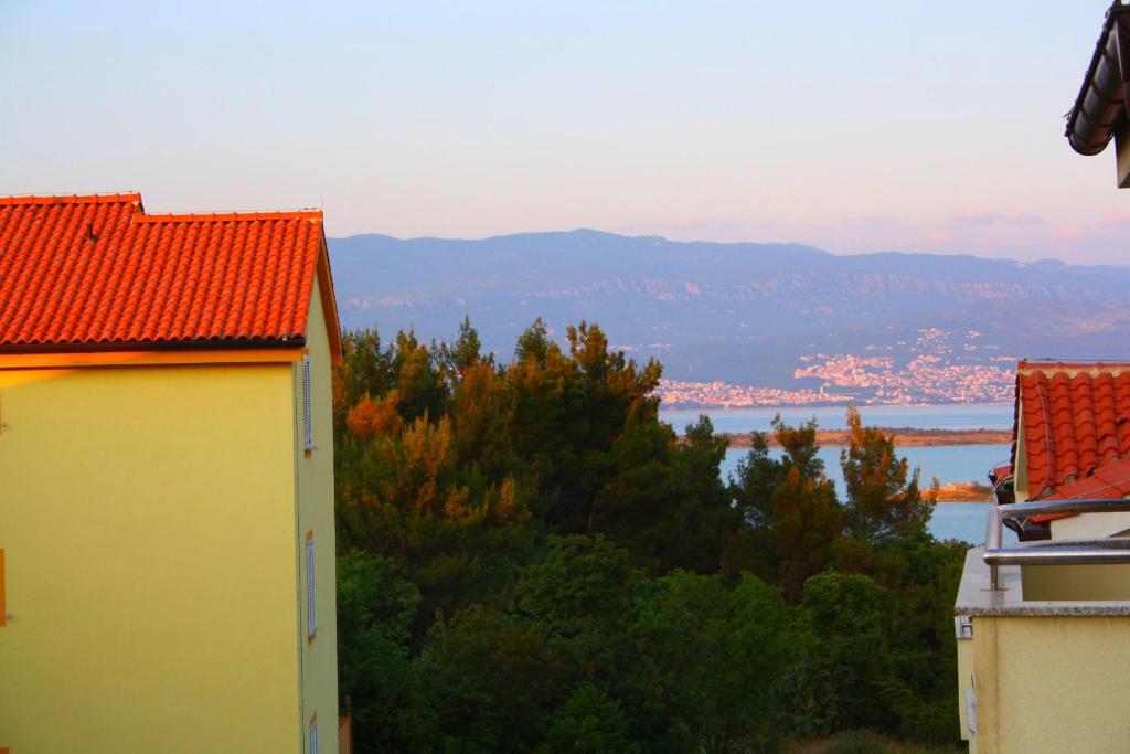Zdjęcie z galerii obiektu Barbi Apartman KRK w mieście Čižići