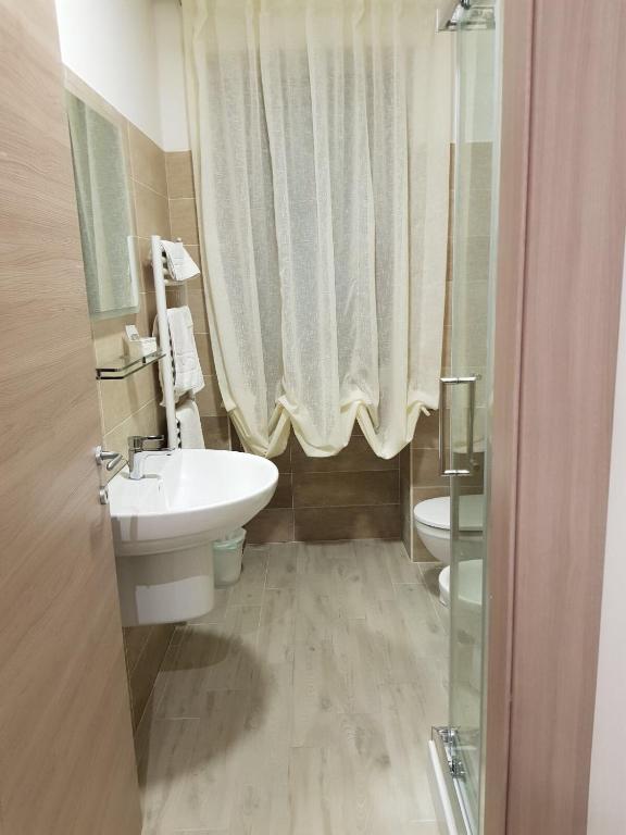 Koupelna v ubytování La Suite