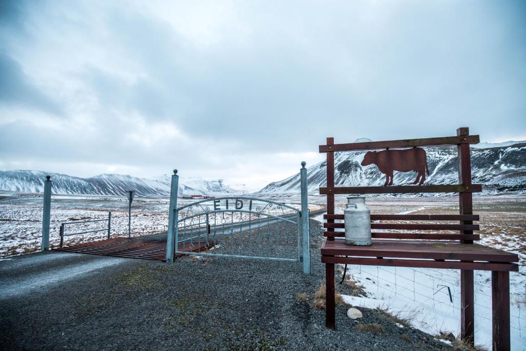 グルンダルフィヨルズルにあるEiði Farmhouseのギャラリーの写真