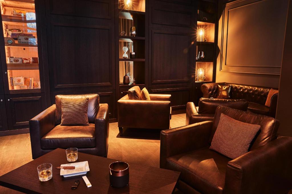 Posezení v ubytování Steigenberger Hotel München