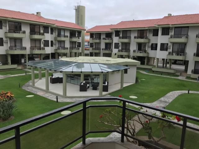  Apto em Cond. Praia dos Ingleses
