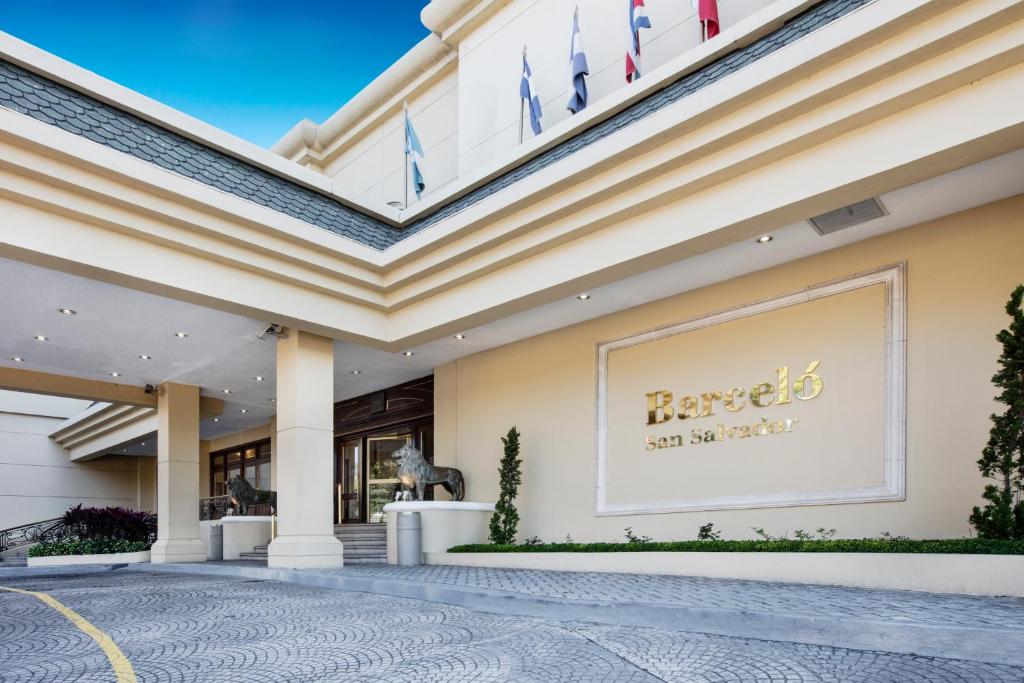 a rendering of the lobby of the hotel at Barceló San Salvador in San Salvador