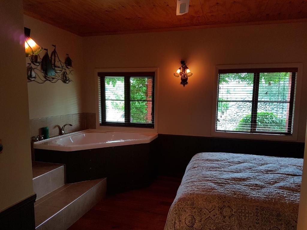 River Rock Estate - Resim 25