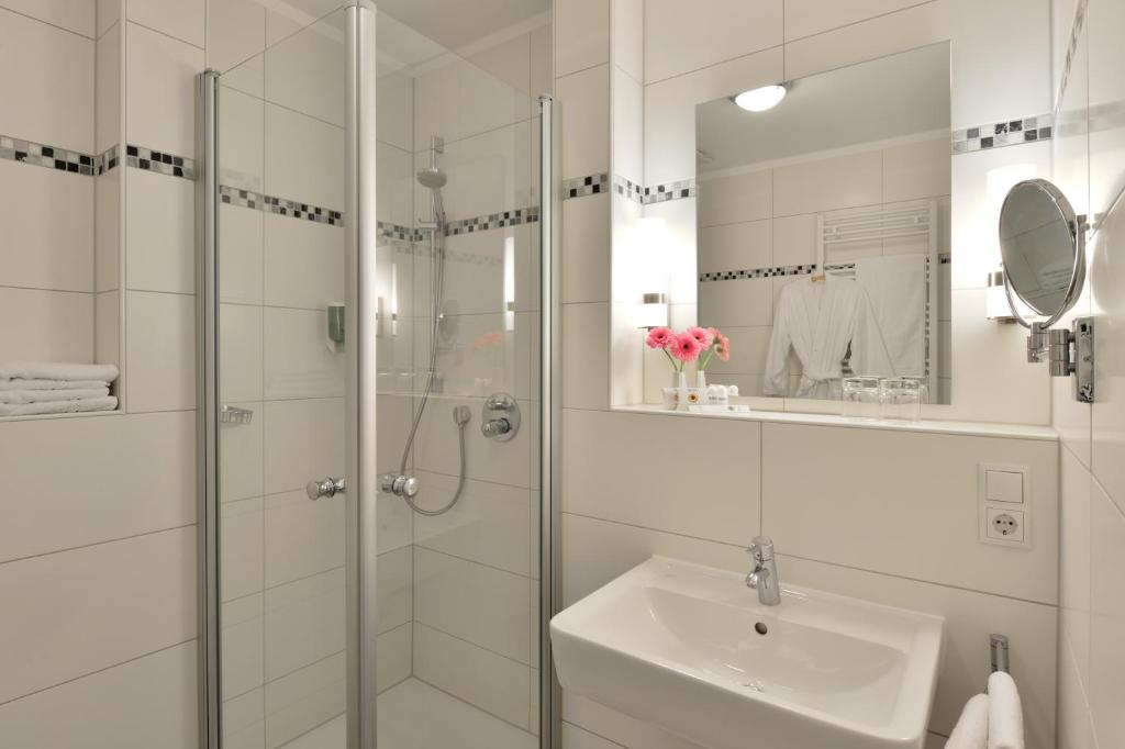 Koupelna v ubytování Akzent Hotel Haus Surendorff