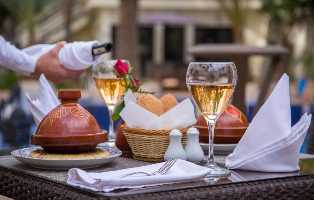 Nápoje v ubytování Atlantic Hotel Agadir