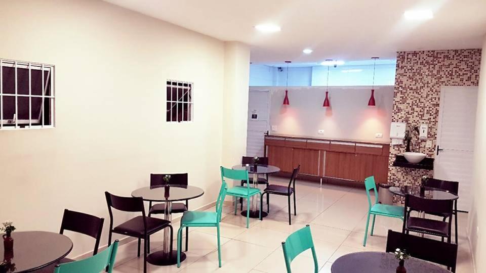  Joy Hotel