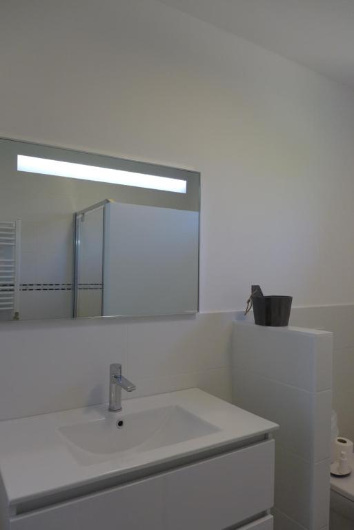 BREVOCEAN Chambre calme Côte Atlantique - Habitación Doble Con Vistas Al Jardín