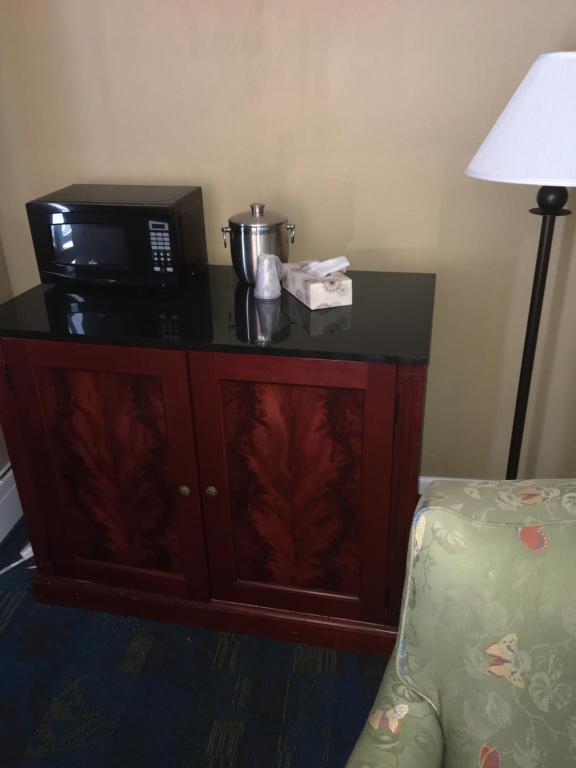 Kuchyň nebo kuchyňský kout v ubytování Anchor Motel