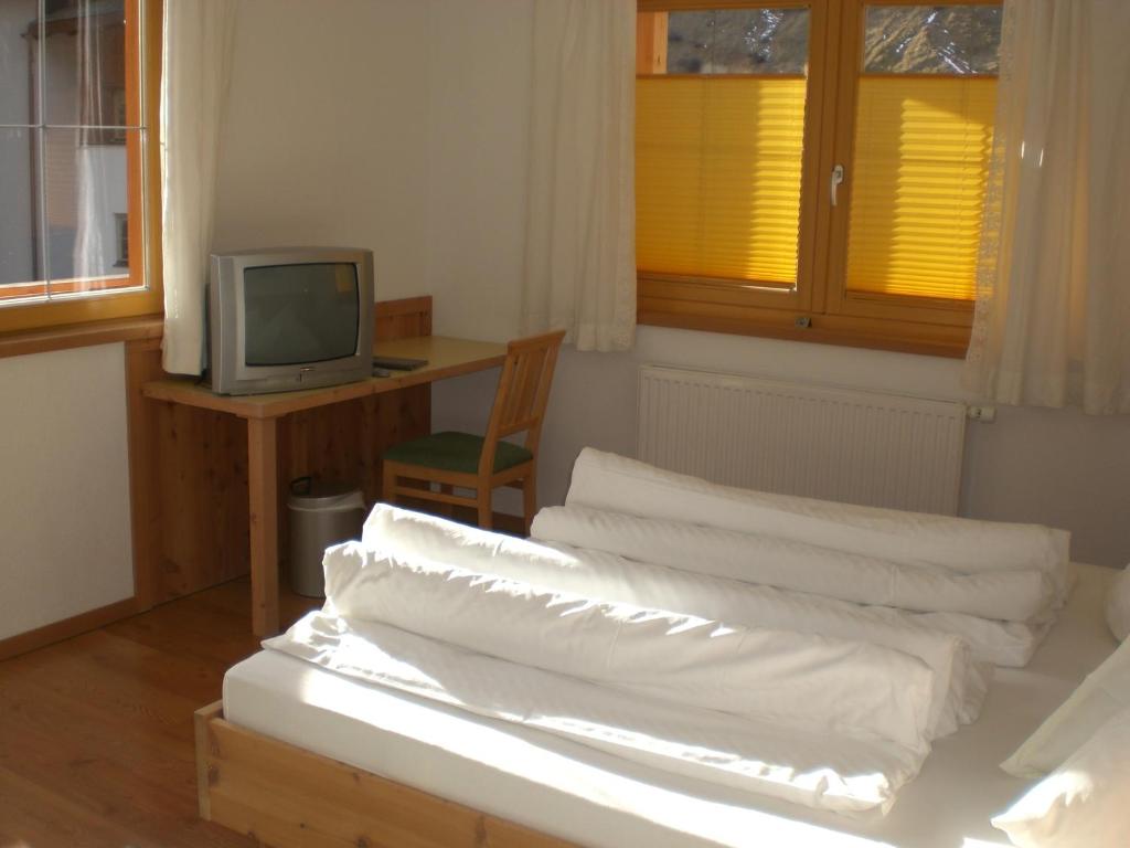 Postel nebo postele na pokoji v ubytování Pension Angern