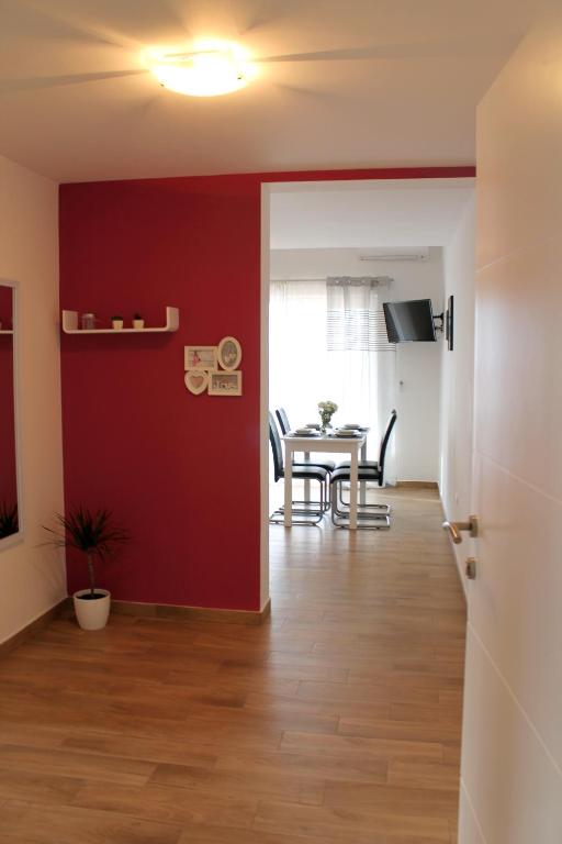 TV a/nebo společenská místnost v ubytování Apartments Tea