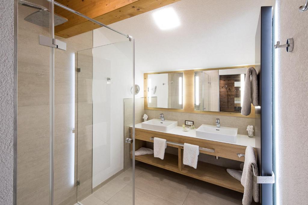 Koupelna v ubytování Haller's Geniesserhotel