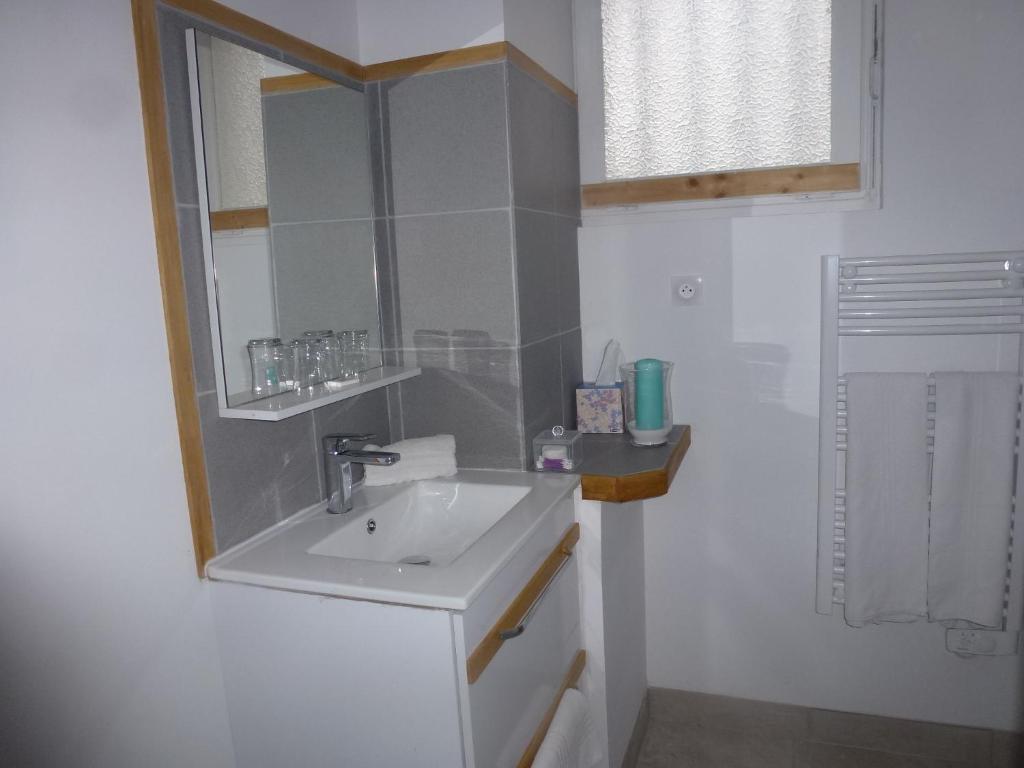 Koupelna v ubytování AUBERGE LE GABACHOU