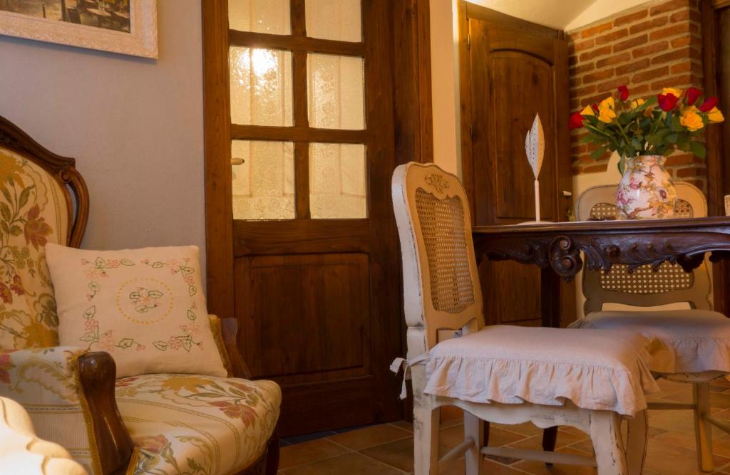 Posedenie v ubytovaní B&B The Roses Garden