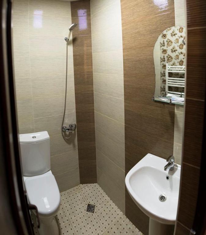 Koupelna v ubytování Hotel Amaras