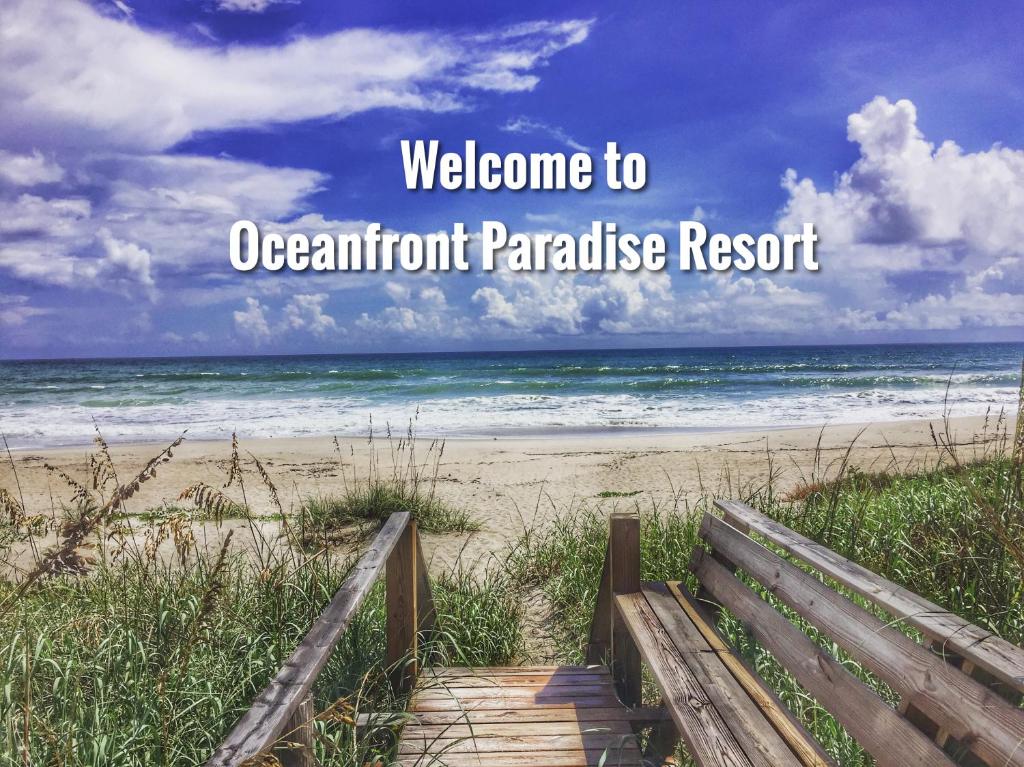 メルボルンにあるOcean Front Paradise Resortの海辺のパラダイスリゾートへようこそ