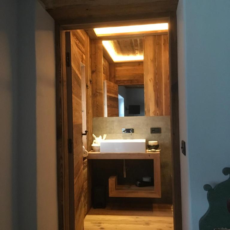 Fotografie z fotogalerie ubytování B&B Rossodisera v destinaci Domegge di Cadore