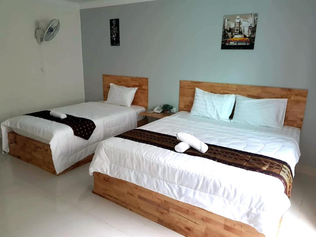 Postel nebo postele na pokoji v ubytování Lucky Hostel