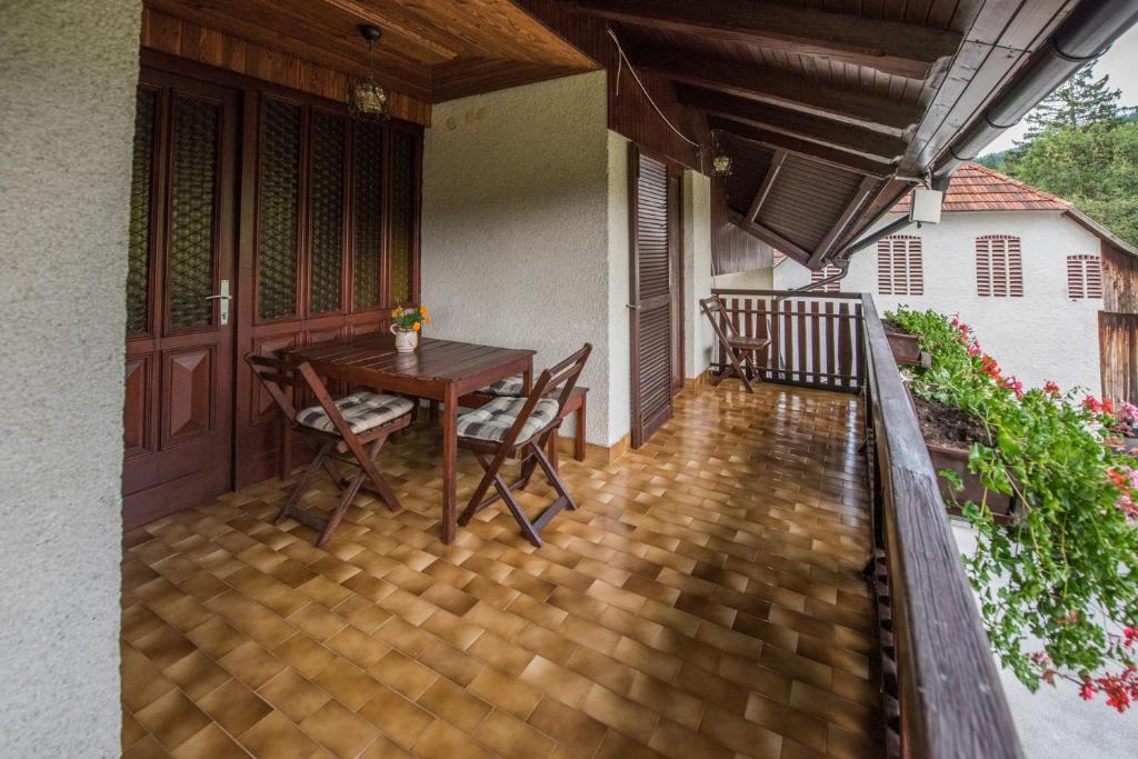 Balkón nebo terasa v ubytování Farm Stay Žagar