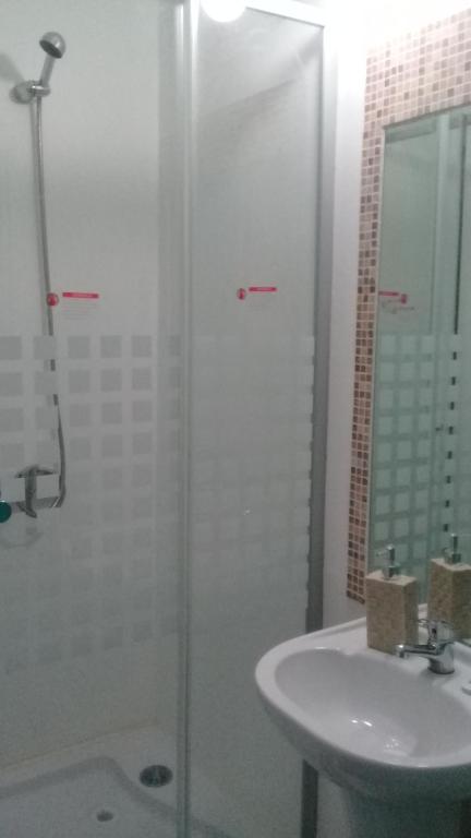 Un baño de Hostal Casa Azul