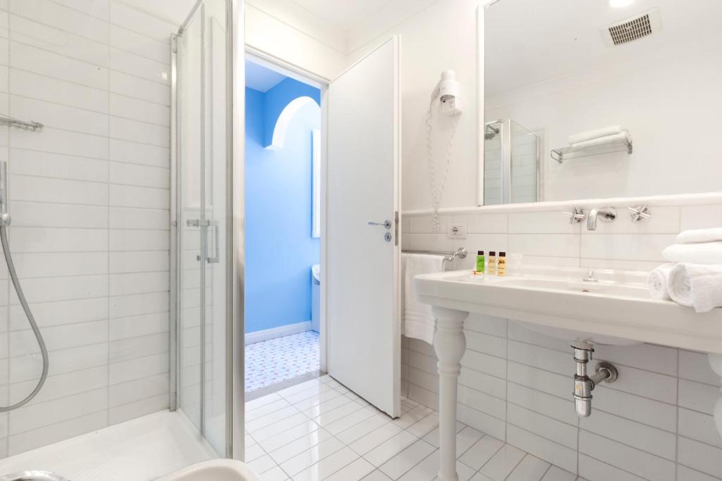 Hotel Bougainville - 8