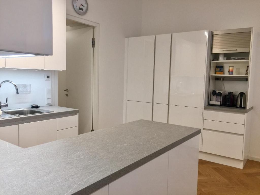 Una cocina o cocineta en Homestay Sisi