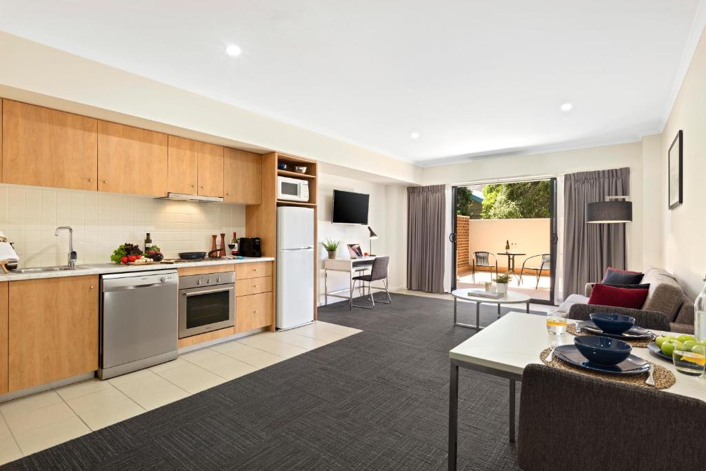 Quest Mont Albert - One-Bedroom Apartment With Balcony