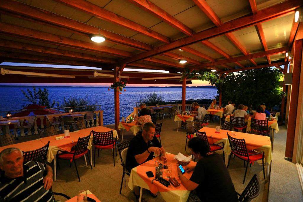 Restaurace v ubytování Pension Augustino