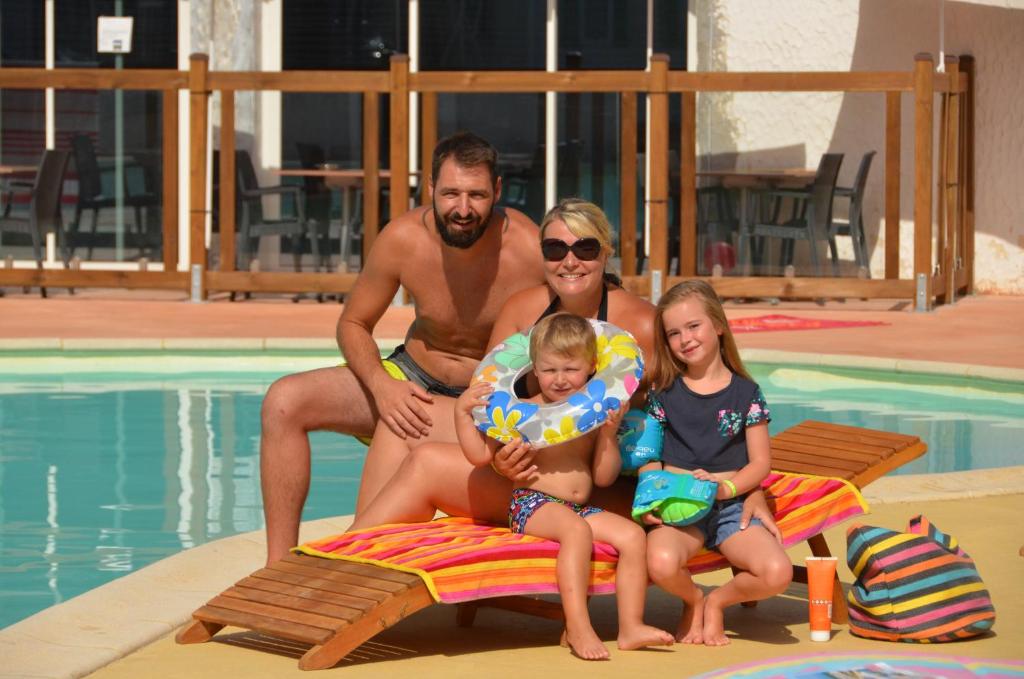 Hosté ubytování Maïana Resort