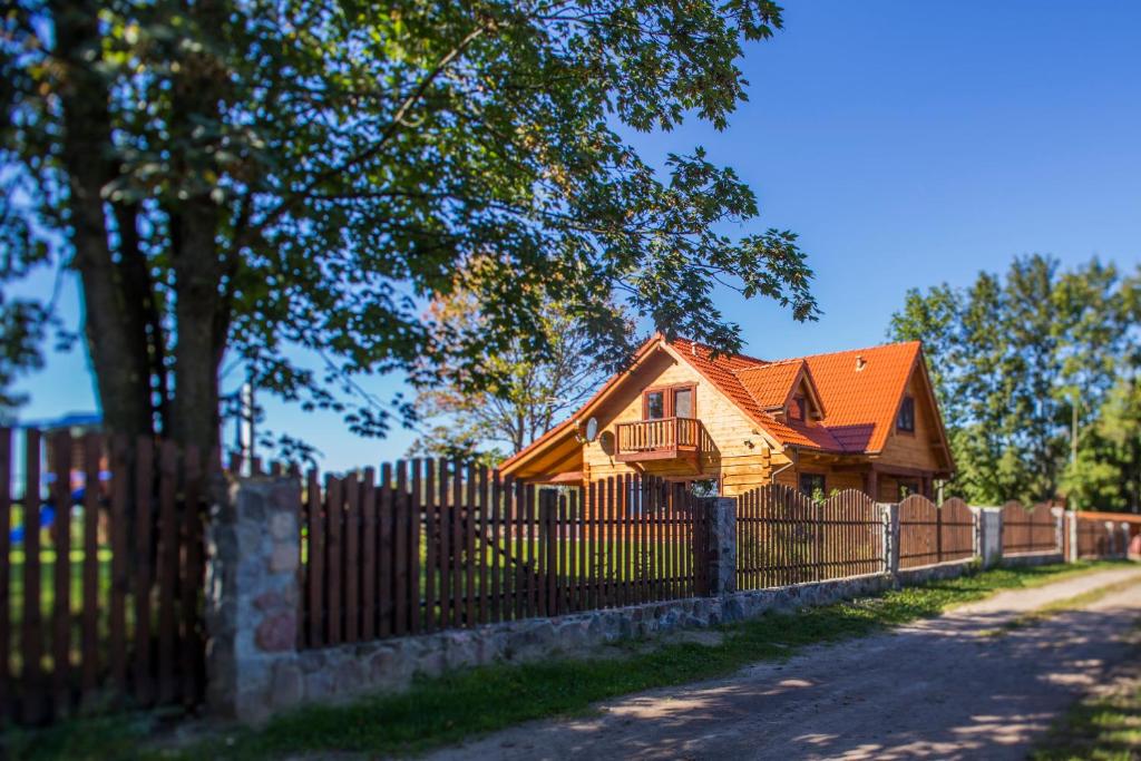 Budova, v ktorej sa dovolenkový dom nachádza