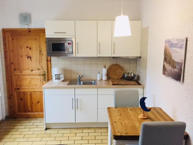"Auszeit Friedrichstadt"にあるキッチンまたは簡易キッチン
