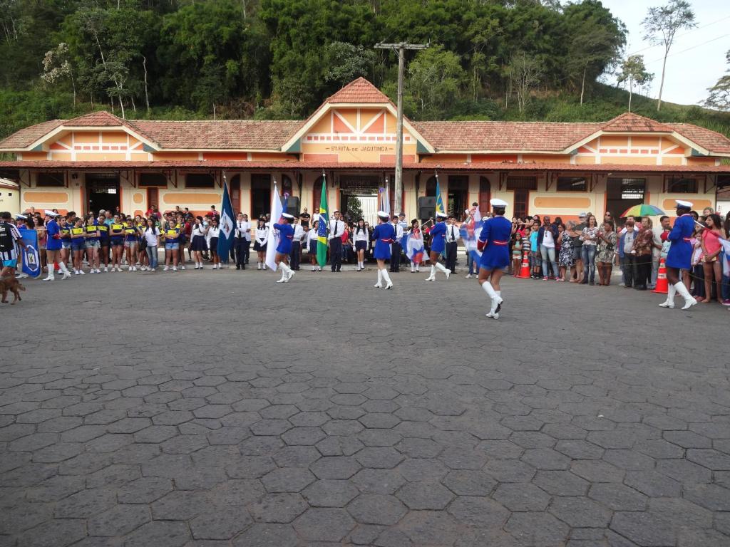  CASA - CIDADE CACHOEIRAS