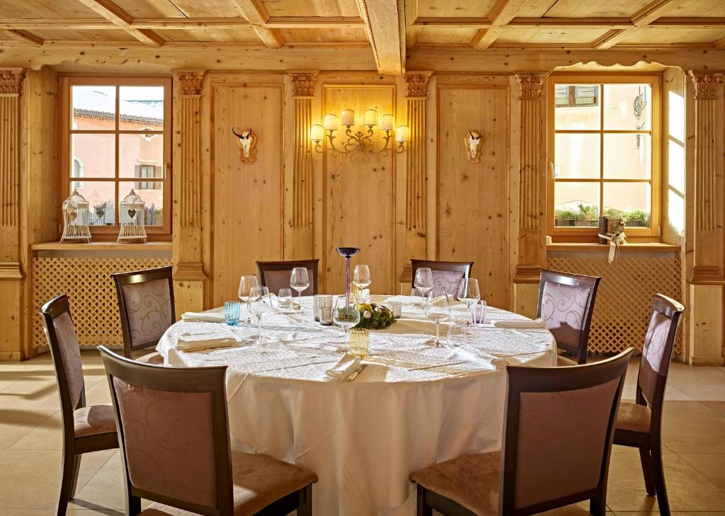 Fotografie z fotogalerie ubytování Romantic Hotel Excelsior v Cavalese