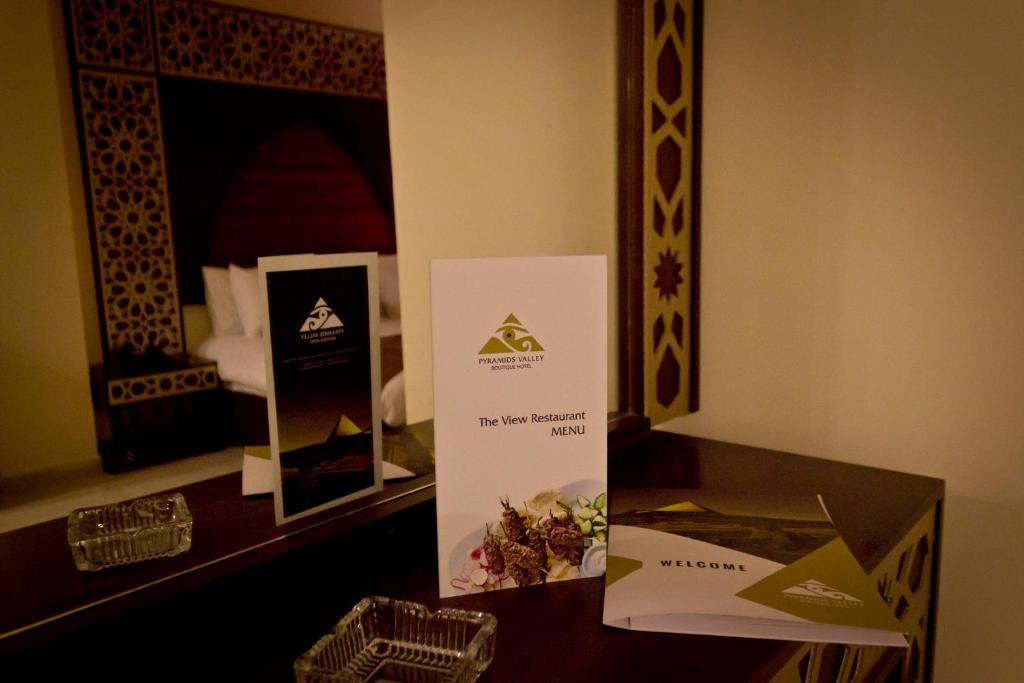 Certifikát, hodnocení, plakát nebo jiný dokument vystavený v ubytování Pyramids Valley Boutique Hotel