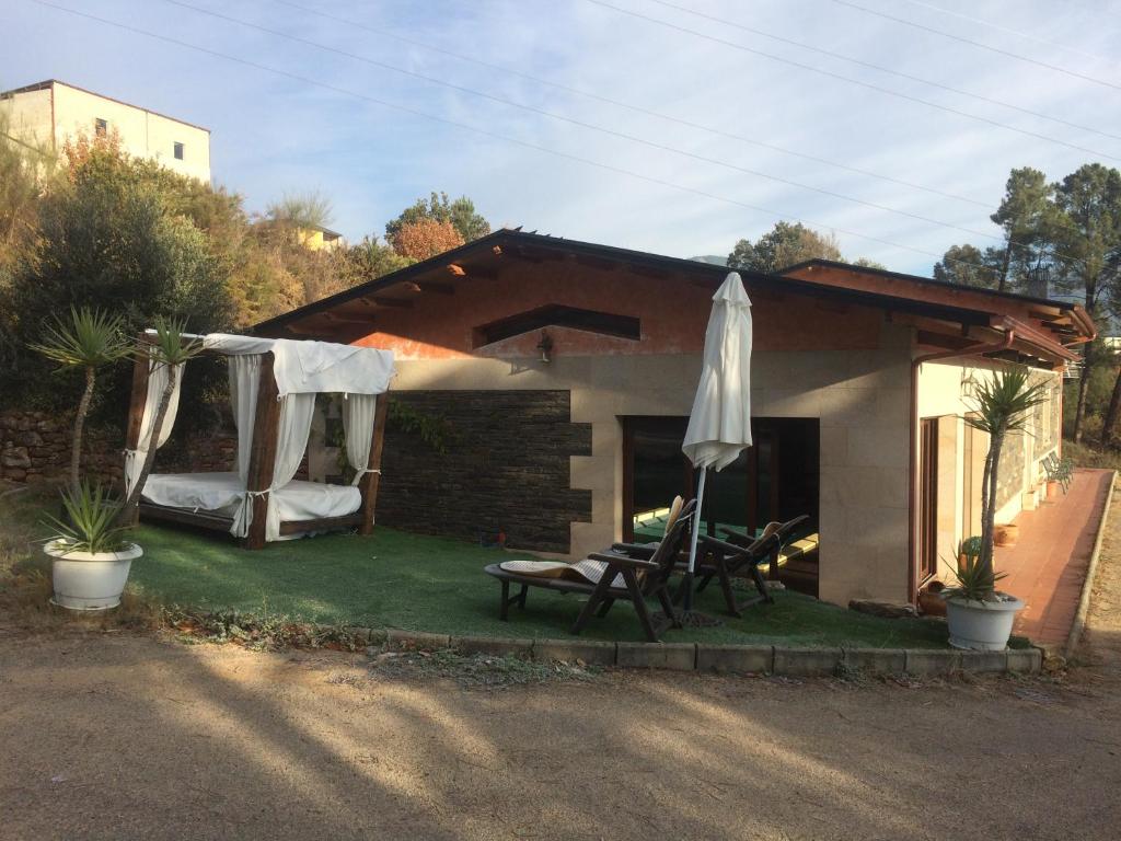 Vonkajšia záhrada v ubytovaní Luxury Valdeorras