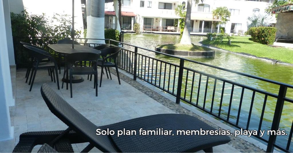 Balkón nebo terasa v ubytování Villa Privada ubicada en el campo de Golf del Hotel Vidanta Mayan Palace
