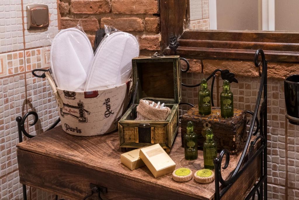 Lykovrisi Guest House - 6