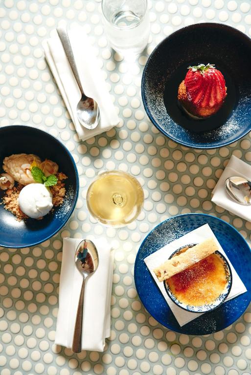 The Ville Resort - Casino - Resim 38