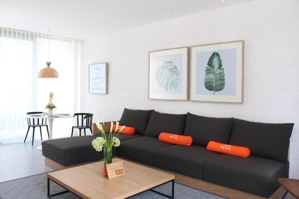 Ein Sitzbereich in der Unterkunft HARRIS Hotel & Conventions Malang