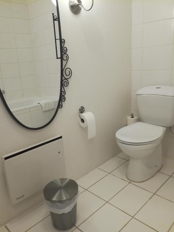 Koupelna v ubytování Ølsted Kro