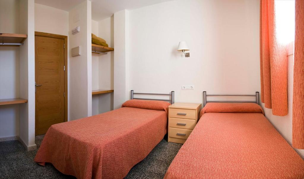Postel nebo postele na pokoji v ubytování Albergue Inturjoven Jerez De La Frontera