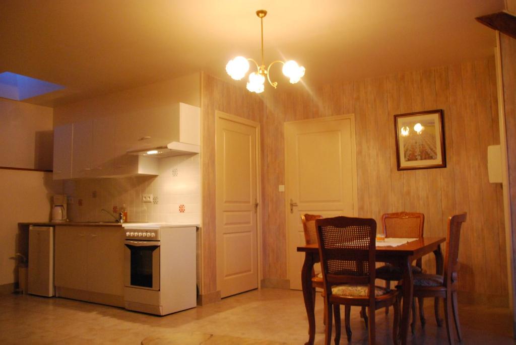 Au Domaine de Rimou - Studio With Garden View