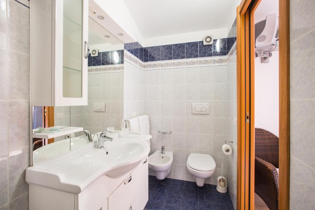Koupelna v ubytování Albergo Labotte
