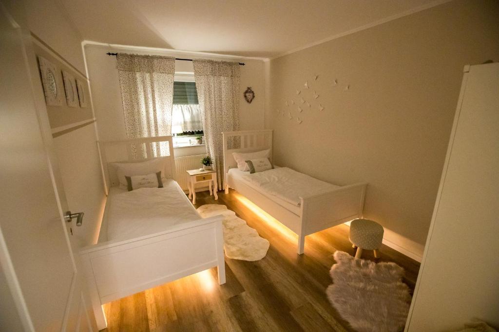 Ferienwohnung Landhaus Swisttal - In der Nähe Phantasialand Brühl und Palmenparadies Therme Euskirchen - 17