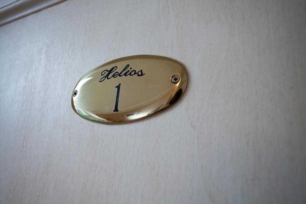 Certifikát, hodnocení, plakát nebo jiný dokument vystavený v ubytování Helios Assisi