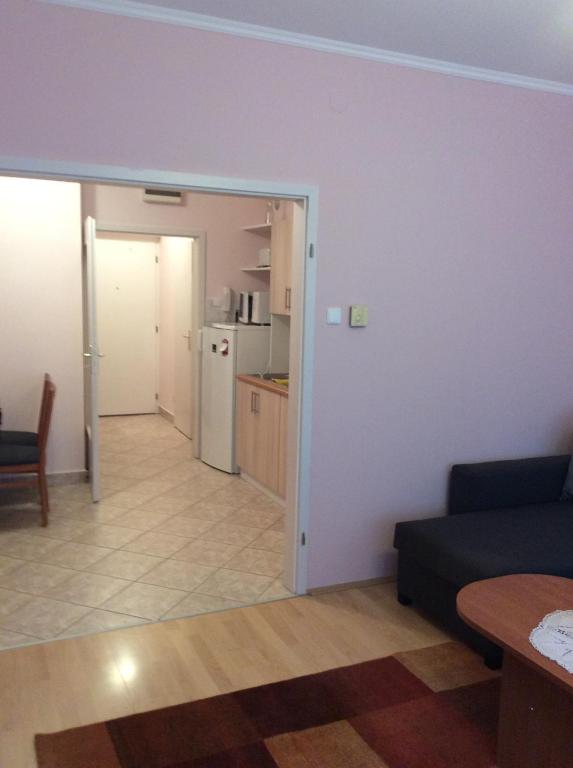 A kitchen or kitchenette at Klára appartman