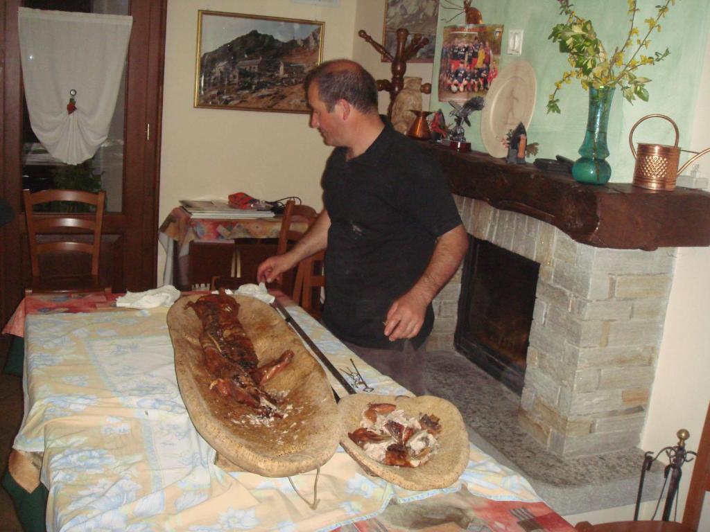 Jídlo v penzionu nebo okolí