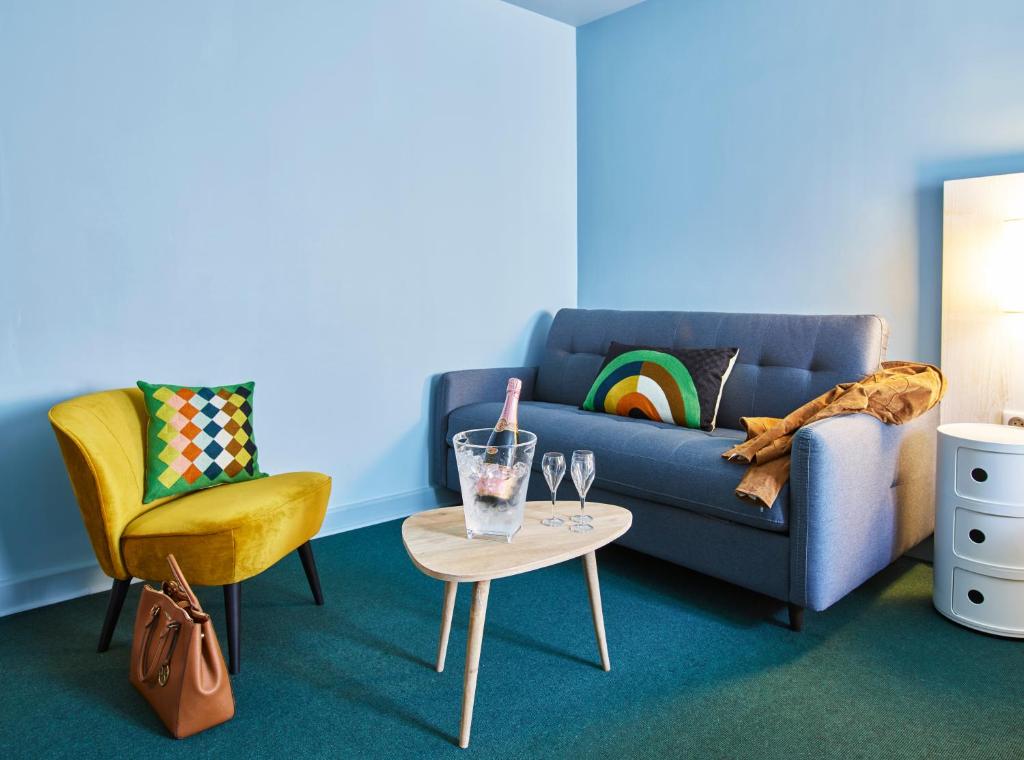 Posezení v ubytování Le Central Boutique Hôtel
